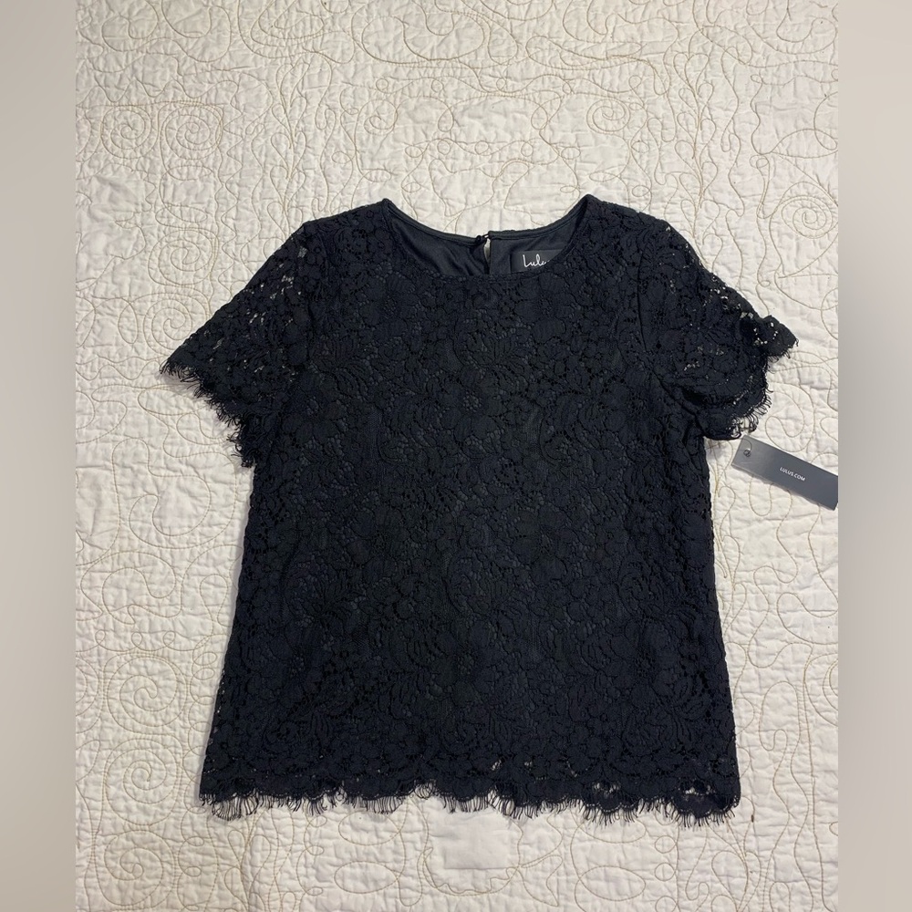 New Lulus Classic Tale Black Lace Short‎ Sleeve Top Size Medium